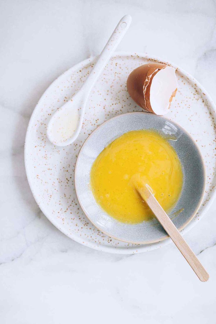 Maseczka Białkowa: Naturalny Lifting